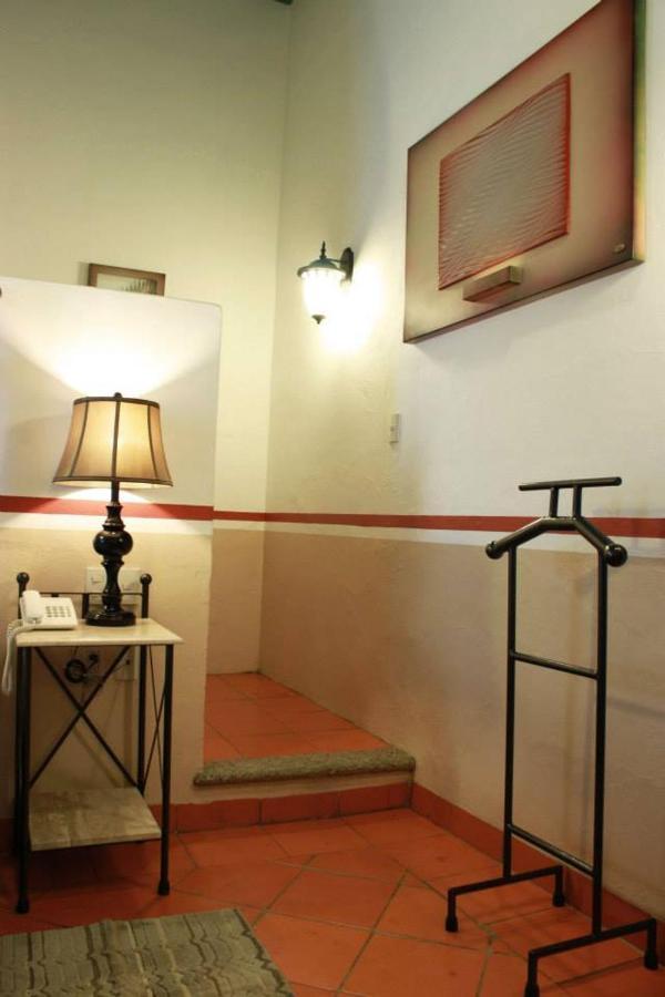 Hotel De La Paz 3*